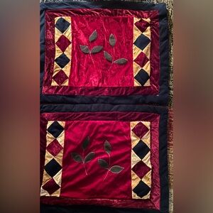 2 pillow shams 20 X 26, 100% polyester